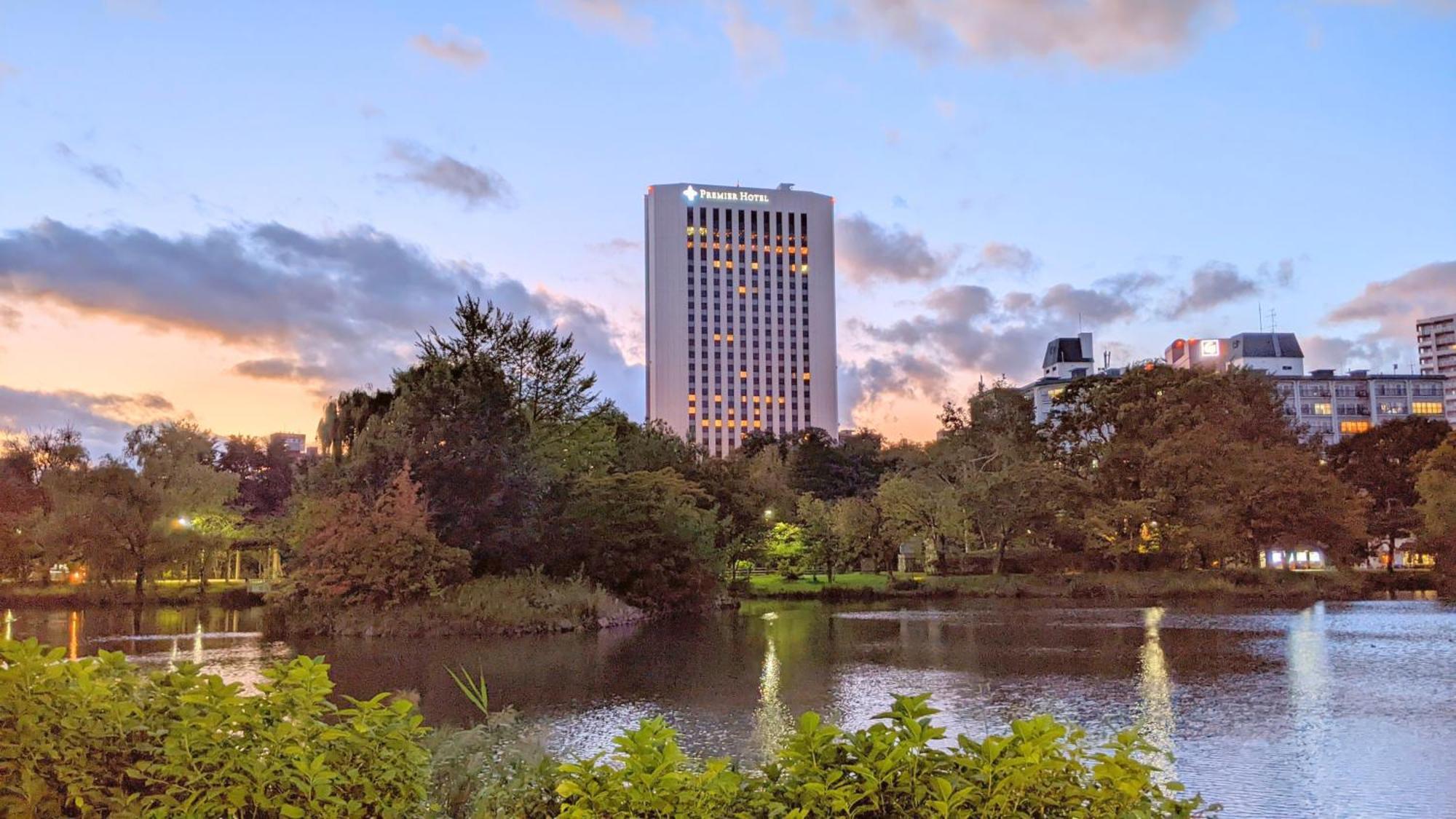 Premier Hotel Nakajima Park Sapporo Exteriör bild The hotel in 2018